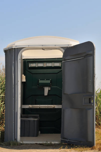 Affordable portable toilet rental in Reno, TX