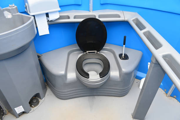 Portable Toilet Options We Offer in Reno, TX